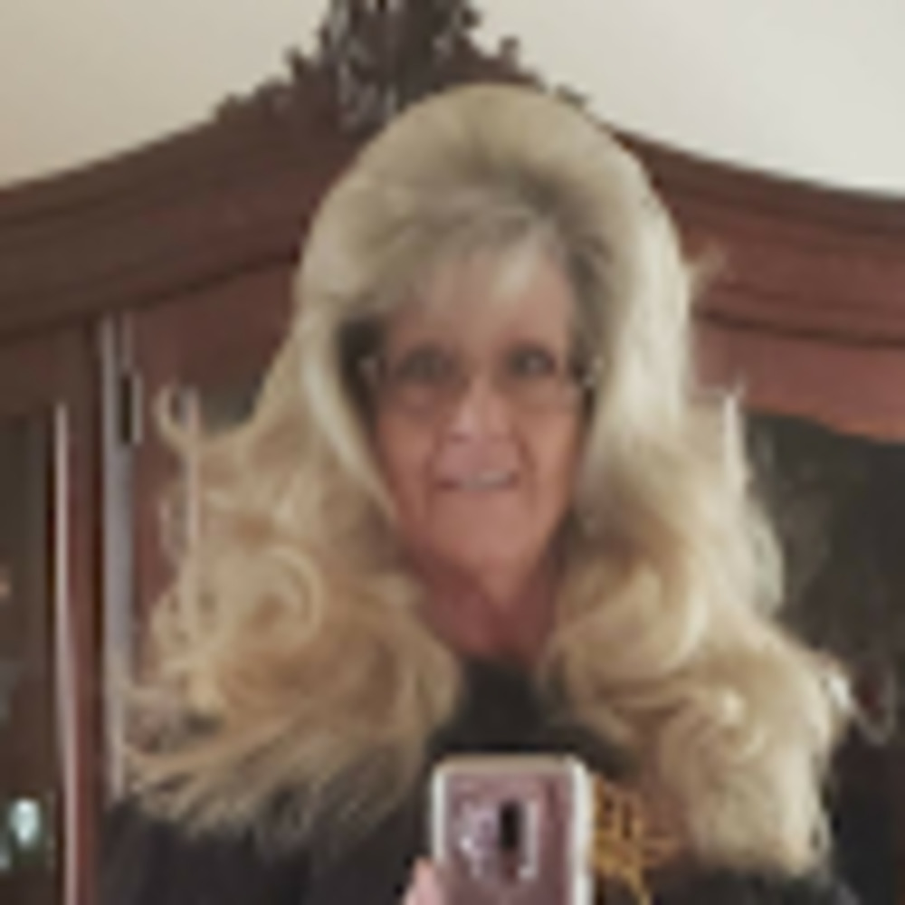 Meet your Posher, Juli